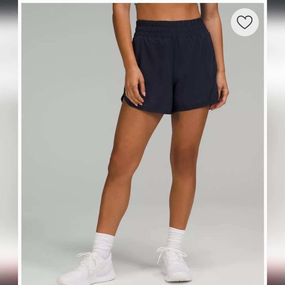Lululemon Track ME short 5" Lined